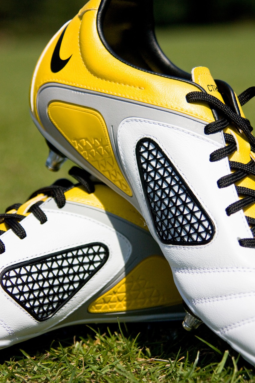 英超球员专访：萨拉赫谈赛季目标,